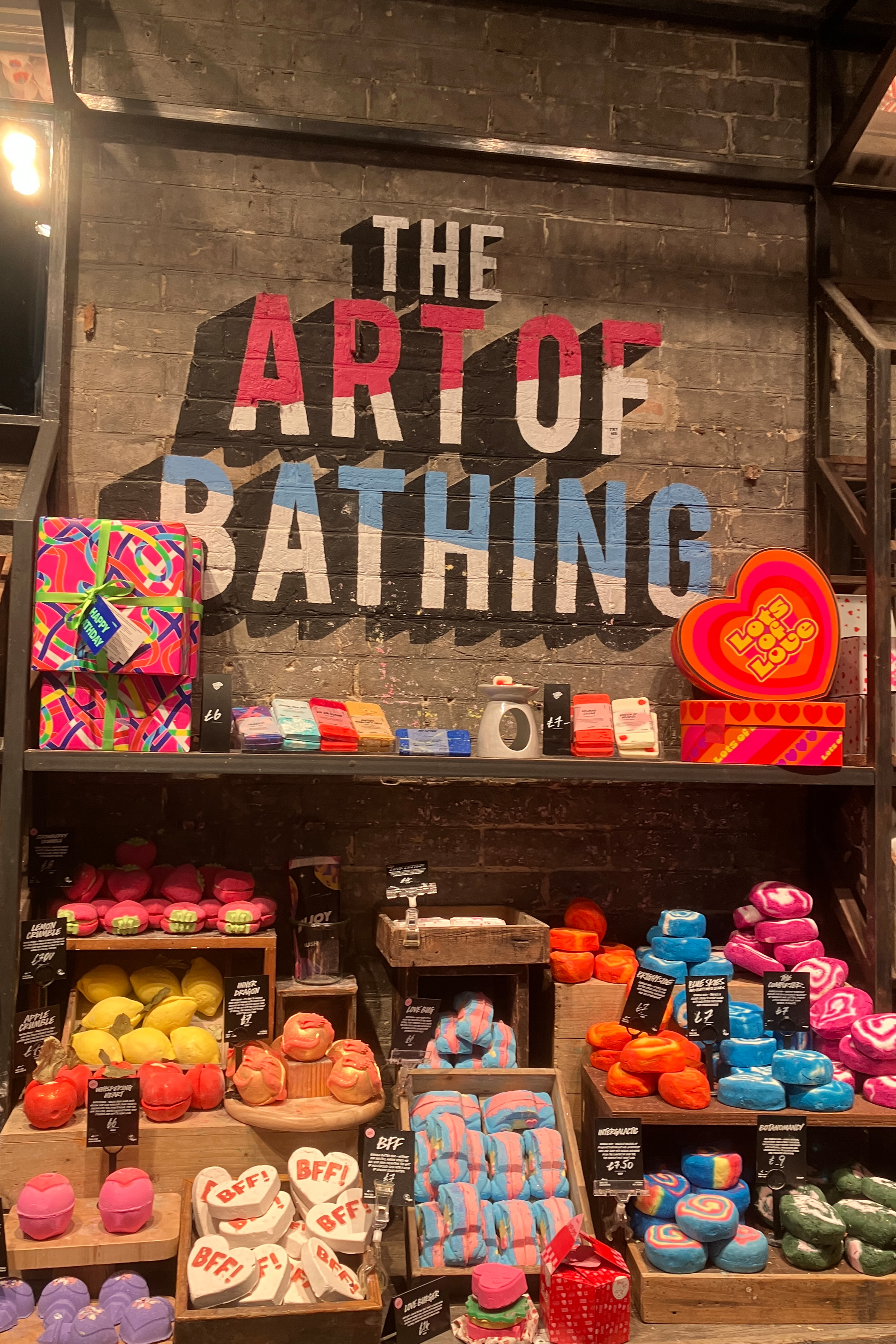 lush store
